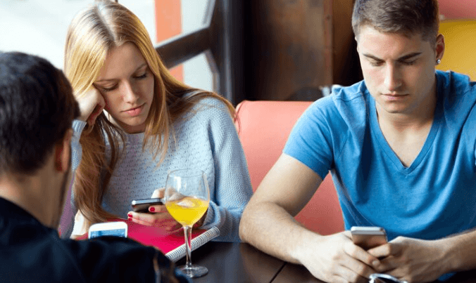 Unpacking the Hungarian Study That Finally Explains Smartphone Addiction