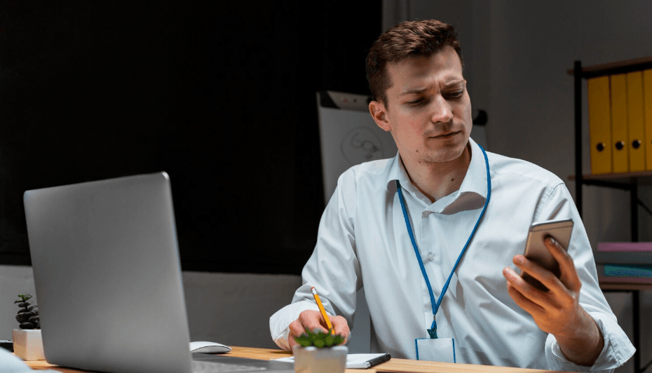 The Algorithmic Boss