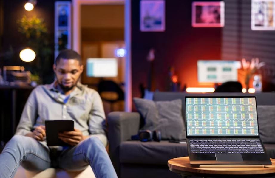 The Dark Side of the Gamification of Personal Finance Apps