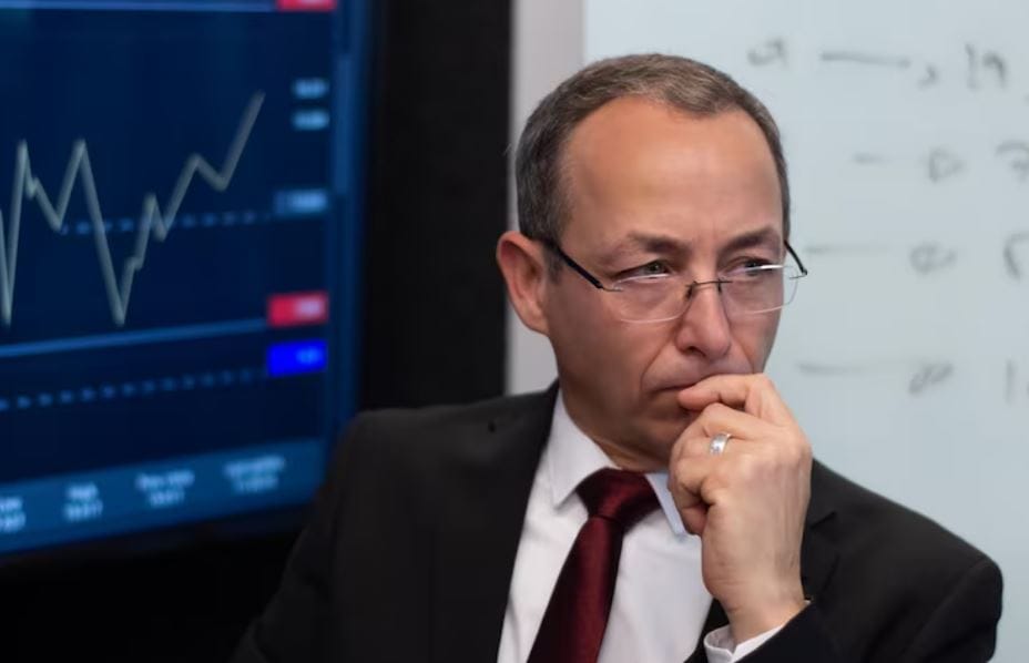 Why Investors Are Suddenly Nervous About AI Stocks