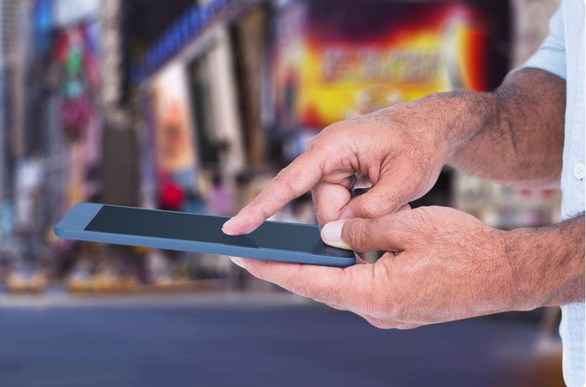 Why the Industry is Abandoning 10-Bit Displays in Premium Smartphones